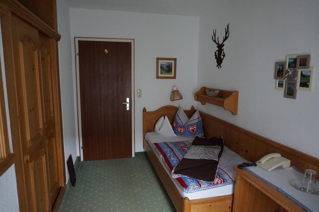 Hotel Garni Liberia Oberstdorf Exteriör bild