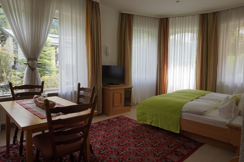 Hotel Garni Liberia Oberstdorf Exteriör bild